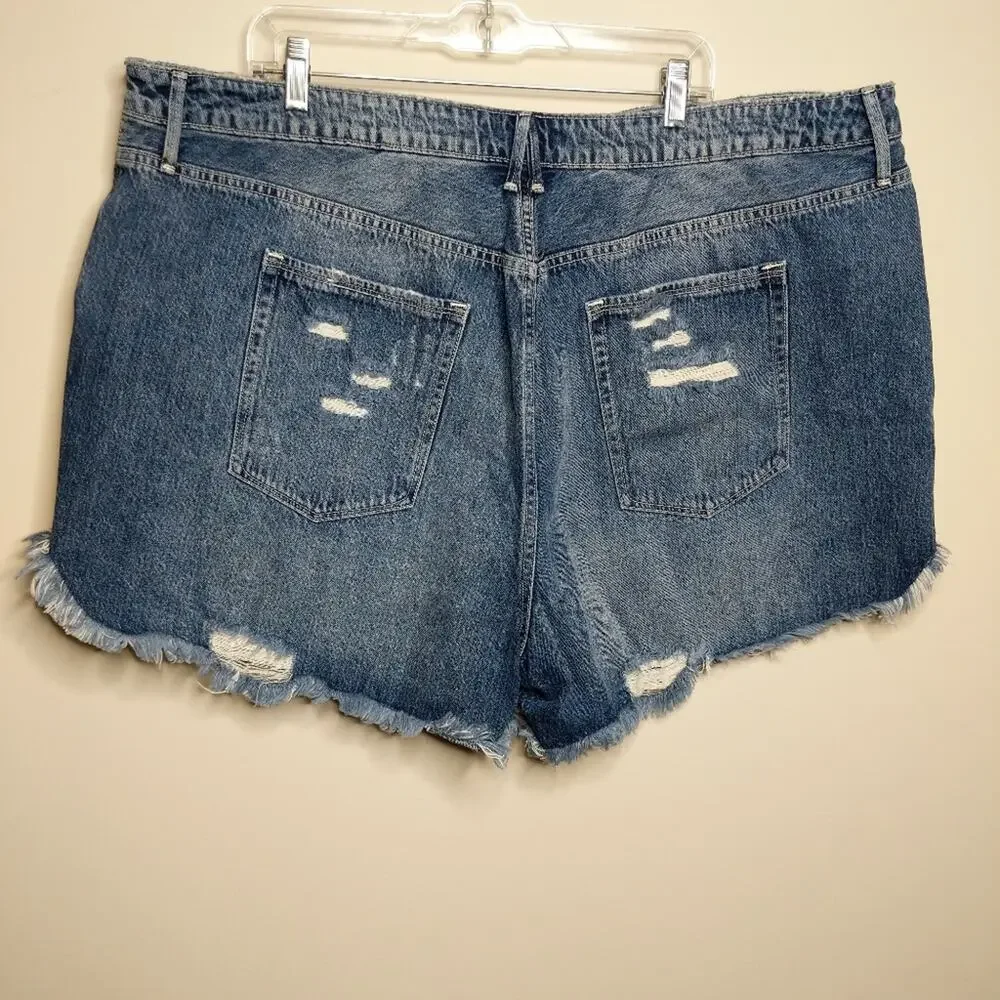 Good American High Waist Shorts - Size 22 - NWT